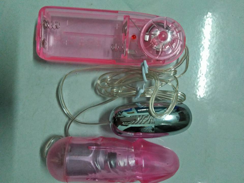1473234918498714785921505344381840394167948n_lesraib9 TRỨNG RUNG TÌNH YÊU INOX 2 PIN